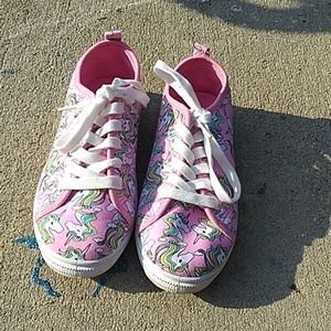 Kids shoes